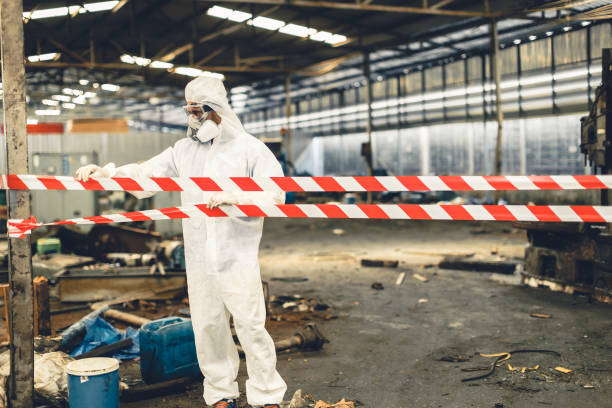 Professional Hoarding Cleanup technician working in Lindenhurst, IL